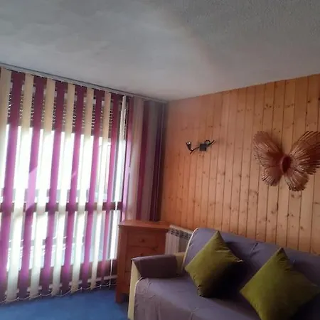 Апартаменты Joli Proche Des Telecabines